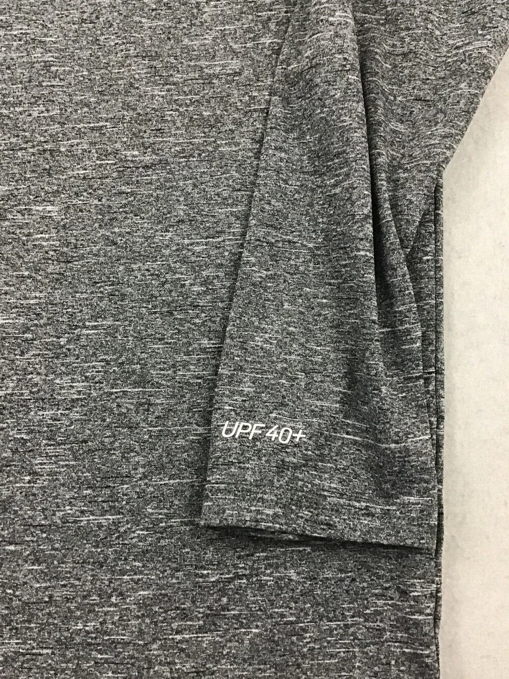 Nike Swim Shirt Men Small Gray Heather Long Sleeve Pullover Dri-FIT UPF 40+ Hood